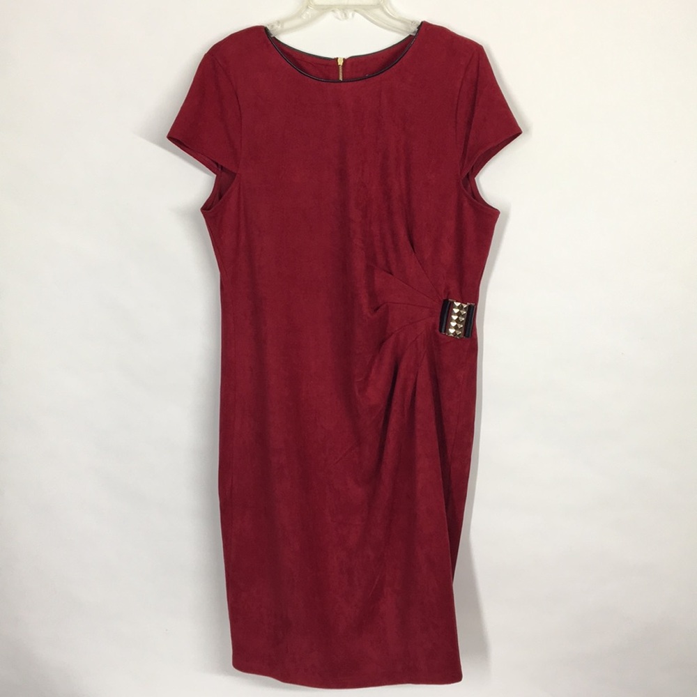 Kate & Mallory XL Red Suede Zippered back …